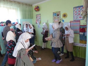 Durch die Bewegung werden die neuen Wörter besser und schneller erinnert